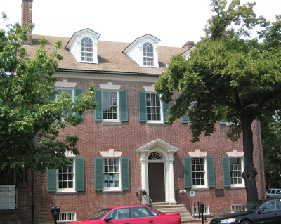 The Lloyd House exterior