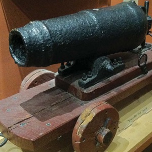 War of 1812 carronade, on display at Alexandria History Museum at The Lyceum