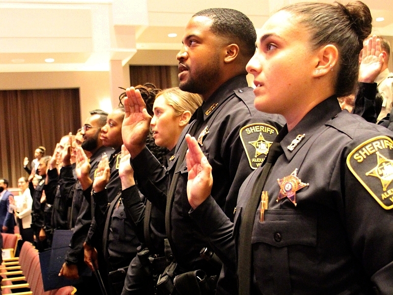 Eight Deputy Sheriffs Graduate From Criminal Justice Academy 