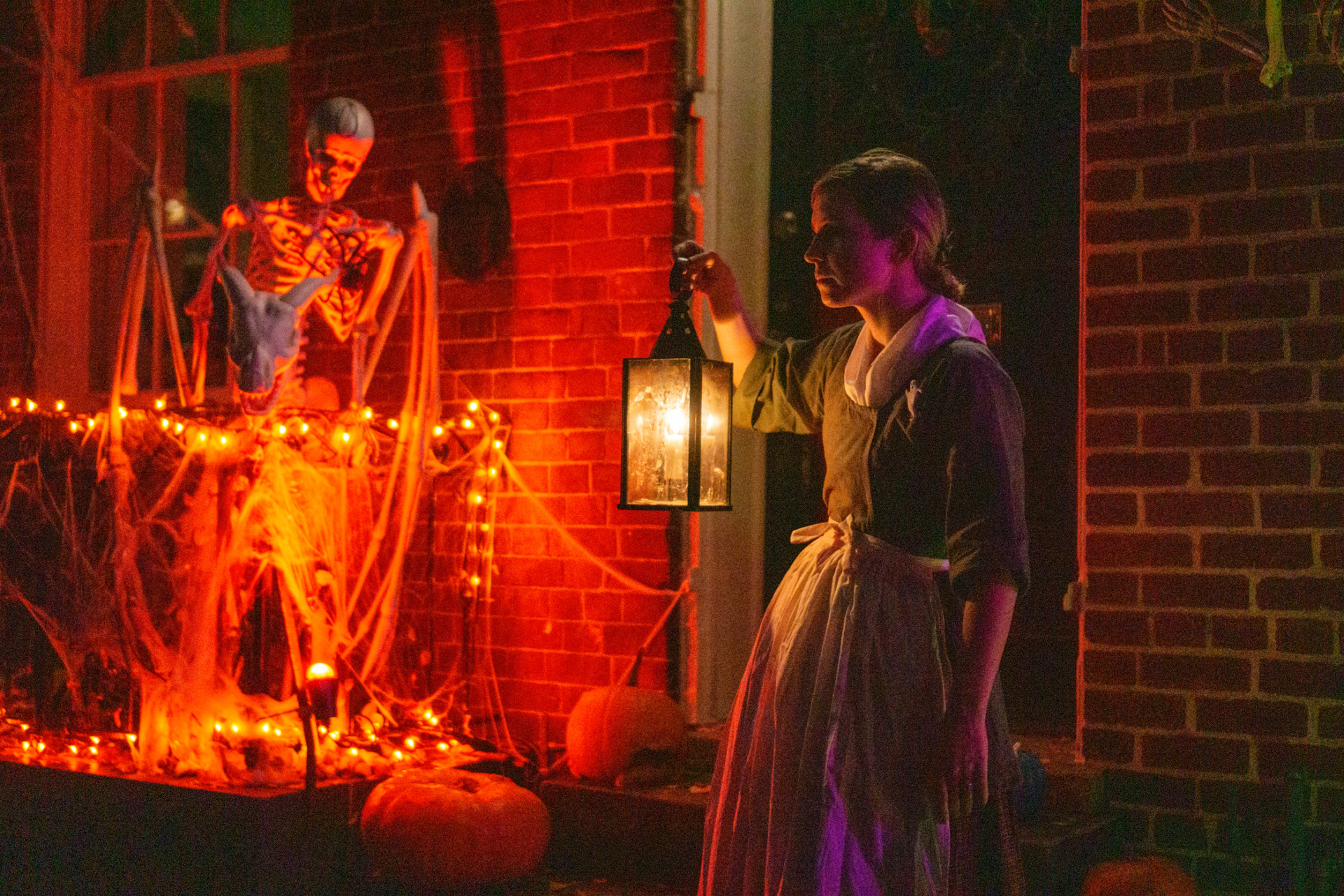 Eugene Halloween parties, costumes, treats, haunted houses