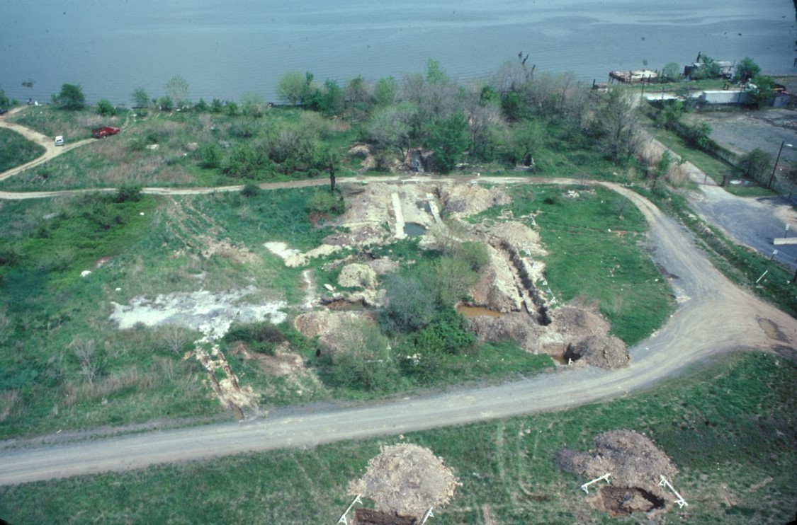 Overhead view of 1982 canal excavations, looking east