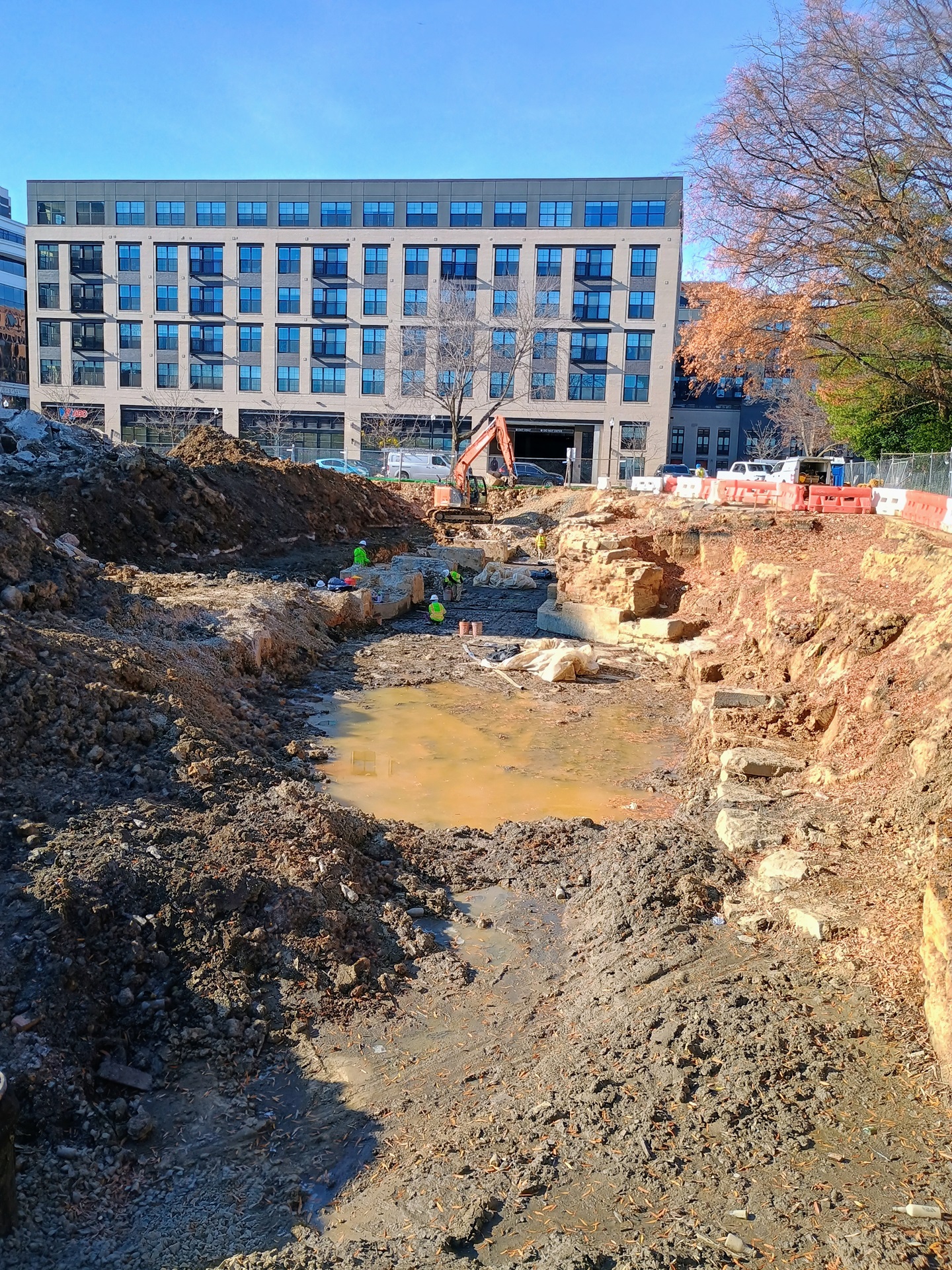 Archaeologists digging west end of canal basin