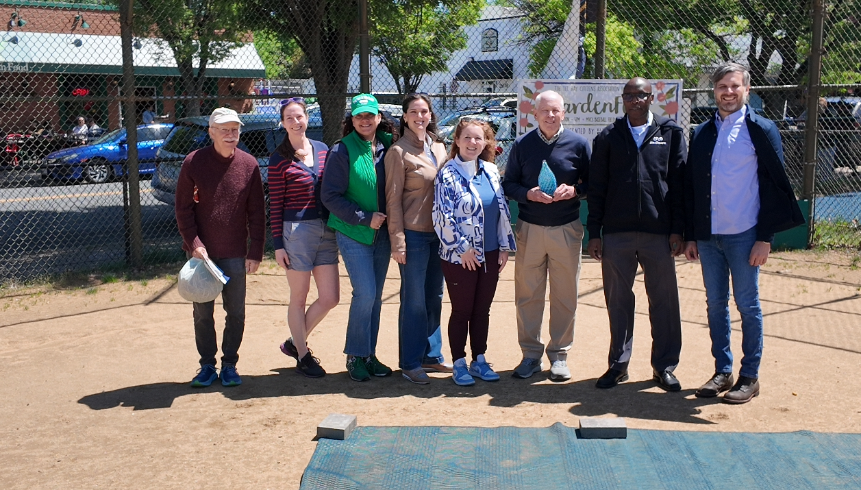 2025 Ellen Pickering