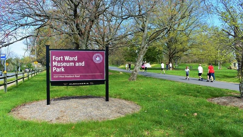 Fort Ward Park Entrance Sign at Braddock Road