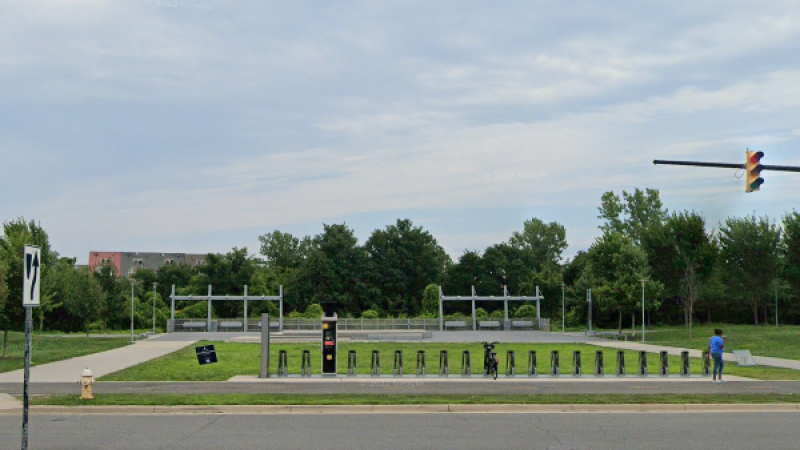 View of Potomac Yard Park from the intersection of Swann Ave, and Potomac Ave.
