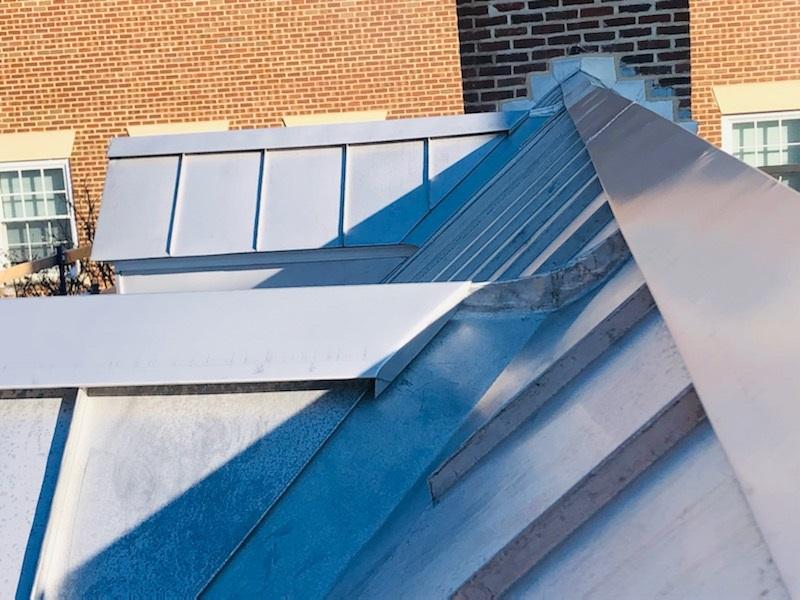 Roofinox stanless steel standing seam roof, close-up