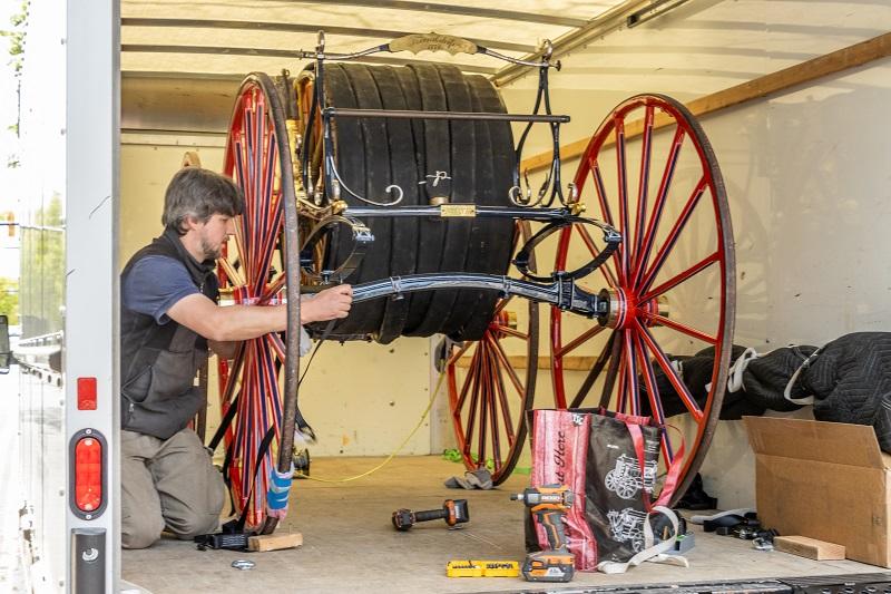 Archived] Historic Hose Carriage Returns to Friendship Firehouse Museum