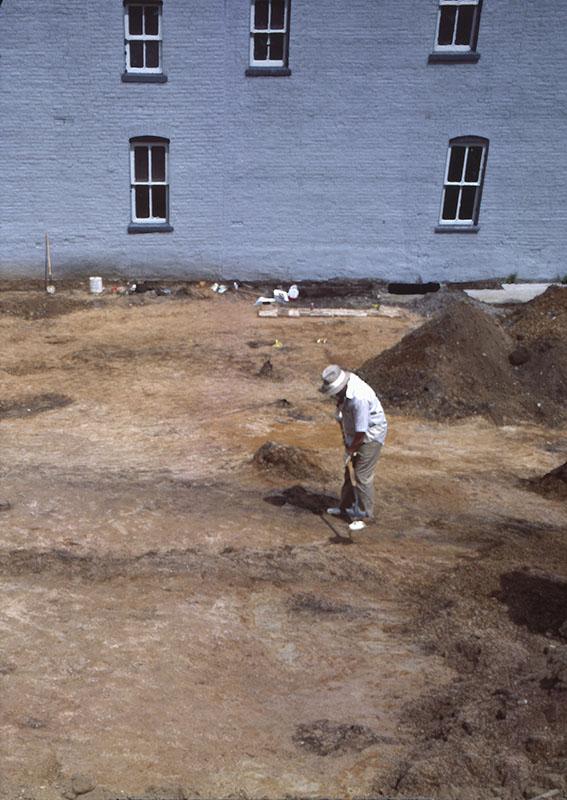 1317 Duke Street archaeological fieldwork, 44AX75