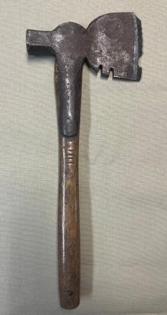 Civil-war period axe with notches